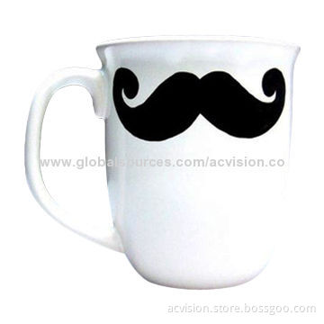 Stoneware Mug with Modern Style